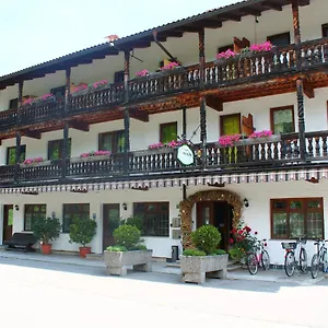 Bed & Breakfast Almhostel, Flintsbach