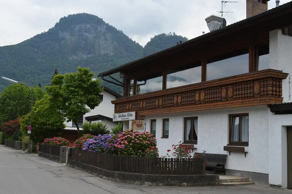 Gastehaus Albina Guest House Flintsbach