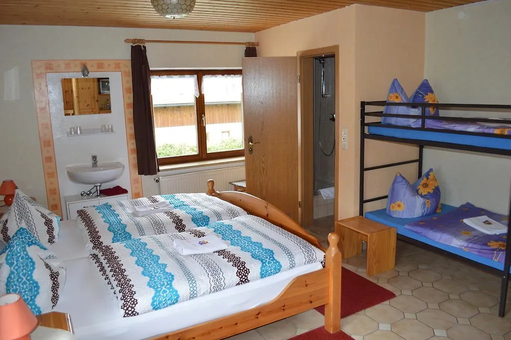 Gastehaus Albina Guest House Flintsbach